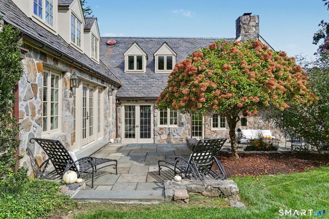 5 Cross Road, Darien, CT 06820