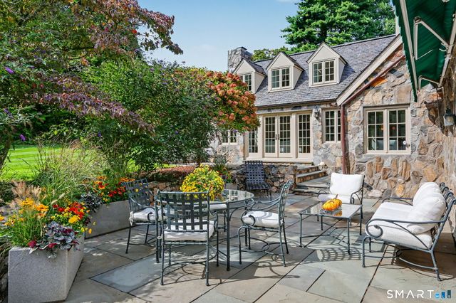 5 Cross Road, Darien, CT 06820