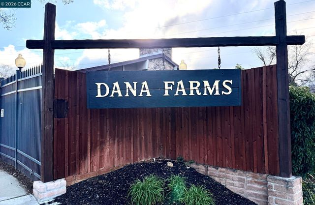 5500 Lewis Way, Concord, CA 94521