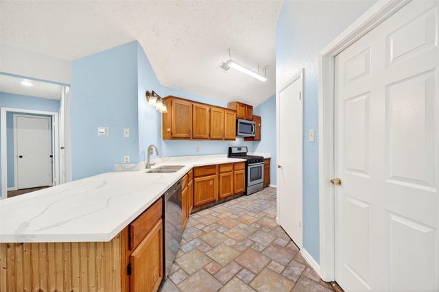 19963 Sutton Falls Drive, Cypress, TX 77433