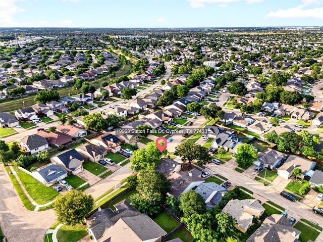 19963 Sutton Falls Drive, Cypress, TX 77433