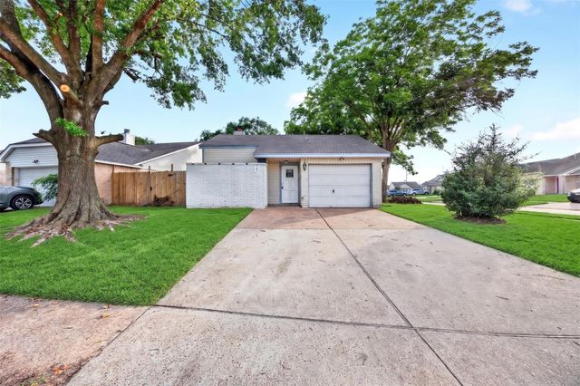 19963 Sutton Falls Drive, Cypress, TX 77433