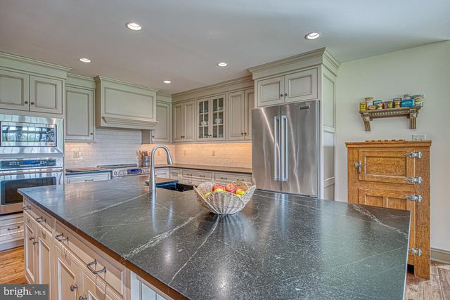 442 CHAMBERS LN, West Chester, PA 19382