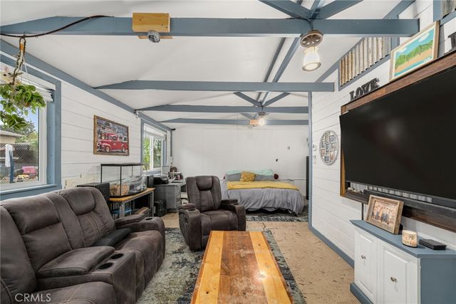 762 N Redding, Upland, CA 91786