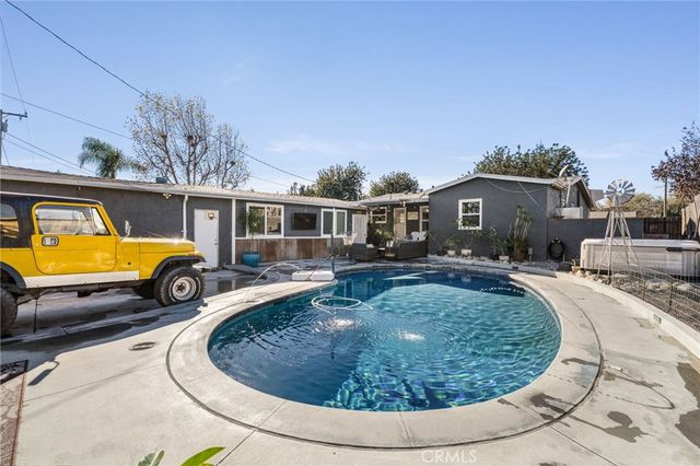 762 N Redding, Upland, CA 91786