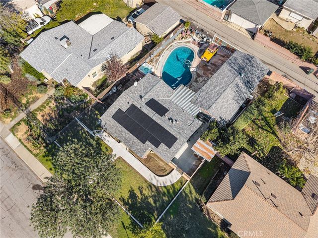 762 N Redding, Upland, CA 91786