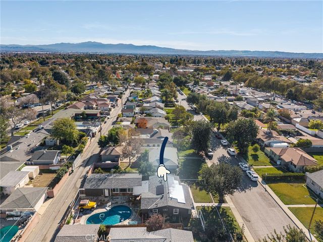 762 N Redding, Upland, CA 91786