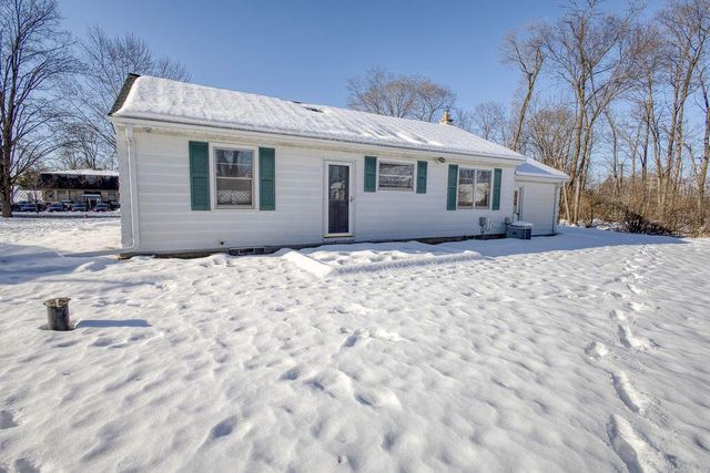 3080 N Brookfield ROAD, Brookfield, WI 53045