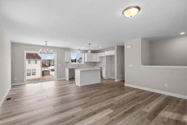 1179 Cubasue Court, Shakopee, MN 55379