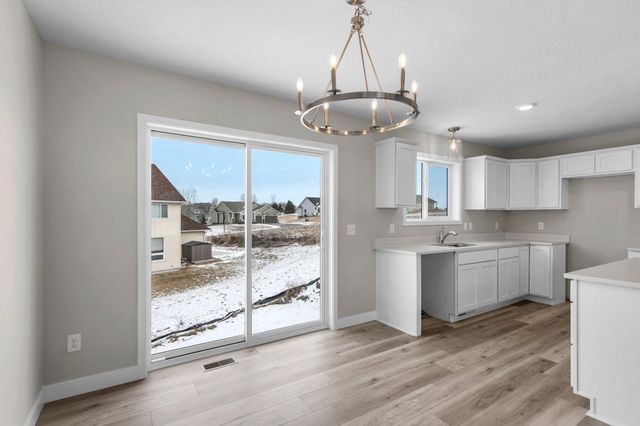 1179 Cubasue Court, Shakopee, MN 55379
