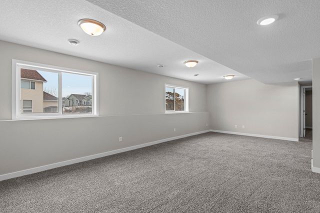 1179 Cubasue Court, Shakopee, MN 55379