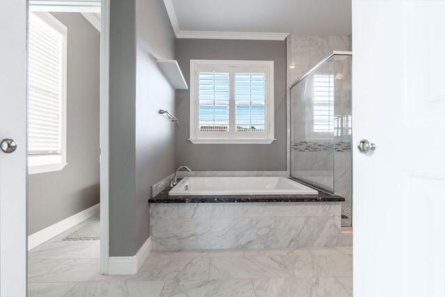 551 Via De La Paz, Palm Desert, CA 92211