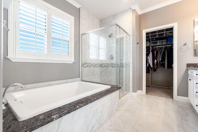 551 Via De La Paz, Palm Desert, CA 92211