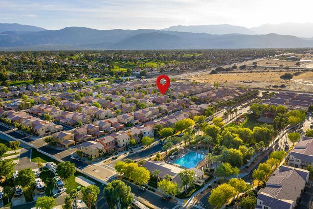 551 Via De La Paz, Palm Desert, CA 92211