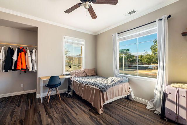 551 Via De La Paz, Palm Desert, CA 92211