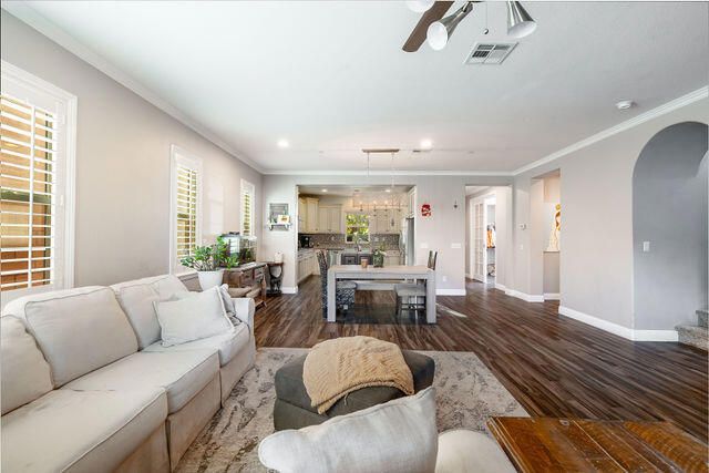 551 Via De La Paz, Palm Desert, CA 92211