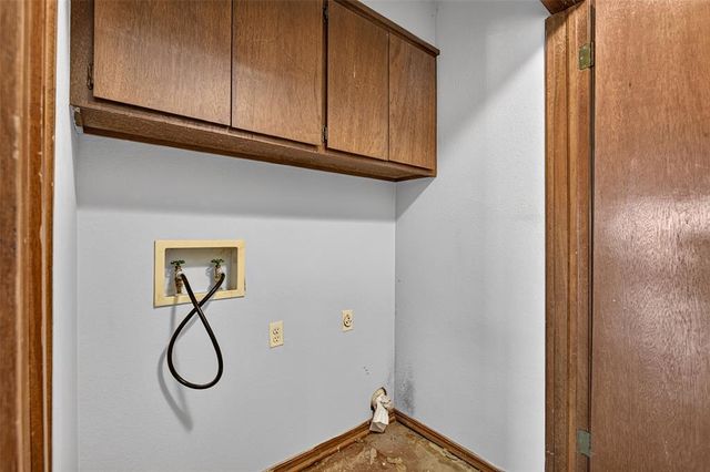 5808 Hefner Village Court, Oklahoma City, OK 73162