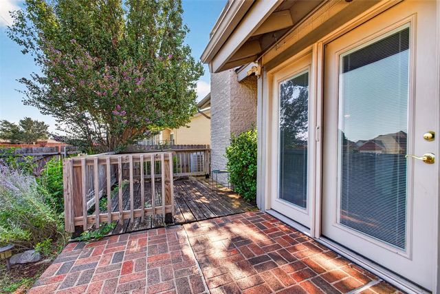 5808 Hefner Village Court, Oklahoma City, OK 73162