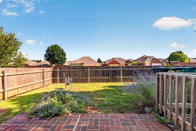 5808 Hefner Village Court, Oklahoma City, OK 73162