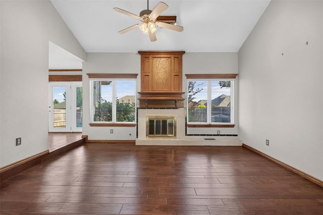 5808 Hefner Village Court, Oklahoma City, OK 73162