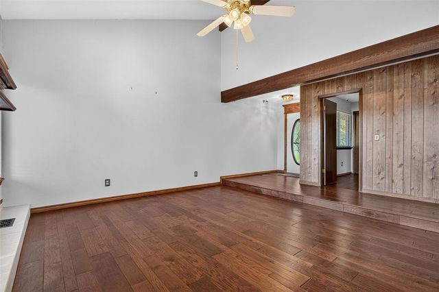 5808 Hefner Village Court, Oklahoma City, OK 73162