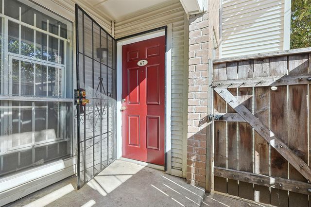 3900 Woodchase Drive 67, Houston, TX 77042