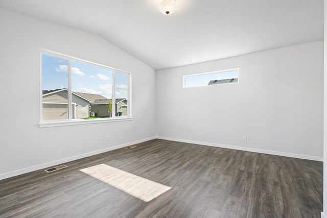 12237 N VALENCIA Ave, Spokane, WA 99218