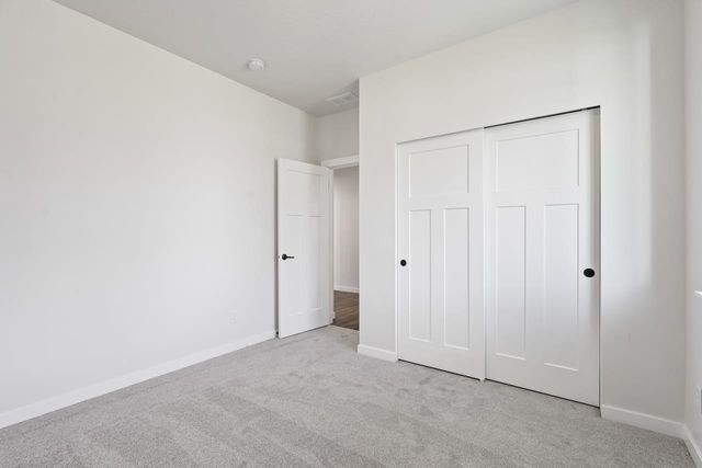 12237 N VALENCIA Ave, Spokane, WA 99218