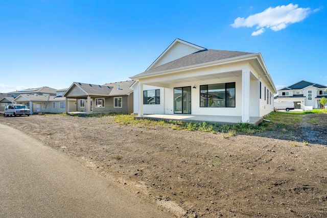 12237 N VALENCIA Ave, Spokane, WA 99218