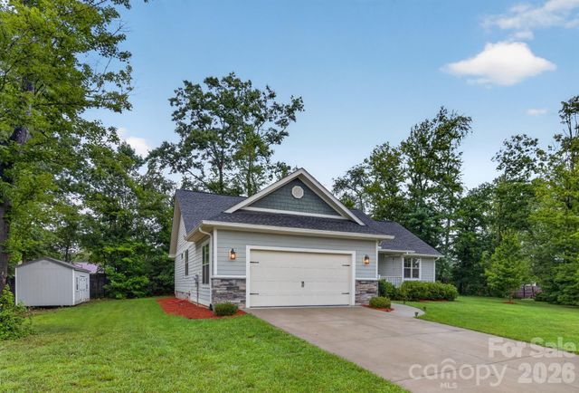 14 Wood Path Lane, Arden, NC 28704