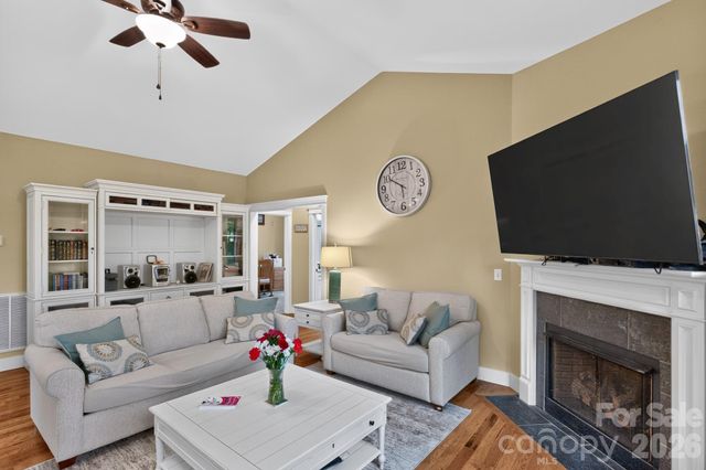 14 Wood Path Lane, Arden, NC 28704