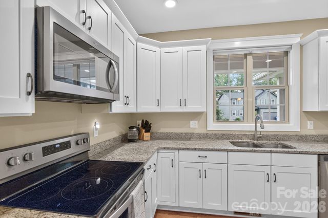 14 Wood Path Lane, Arden, NC 28704