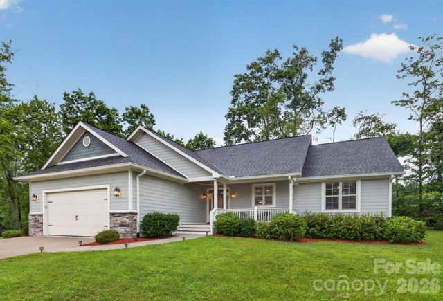 14 Wood Path Lane, Arden, NC 28704