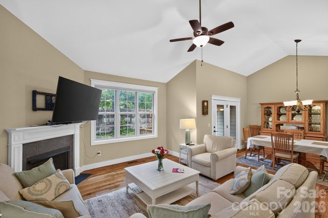 14 Wood Path Lane, Arden, NC 28704