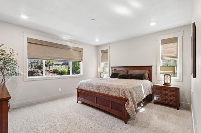 933 Hadley Dr, Lincoln, CA 95648