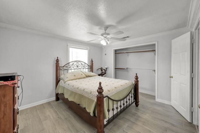 2320 Colley Street, Houston, TX 77093