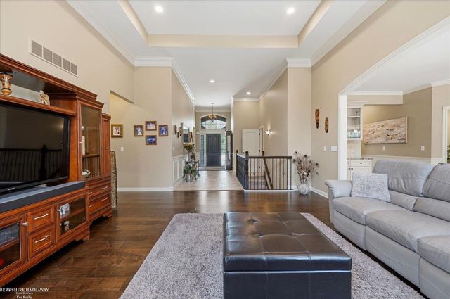 62735 Franklin Park Drive, Washington, MI 48094
