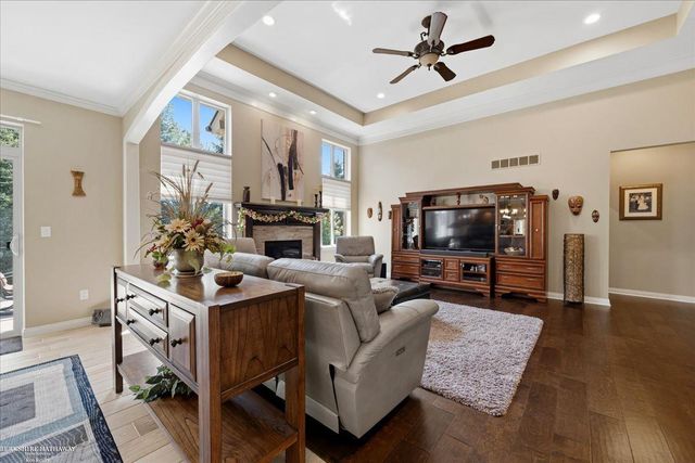 62735 Franklin Park Drive, Washington, MI 48094