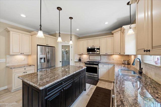 62735 Franklin Park Drive, Washington, MI 48094