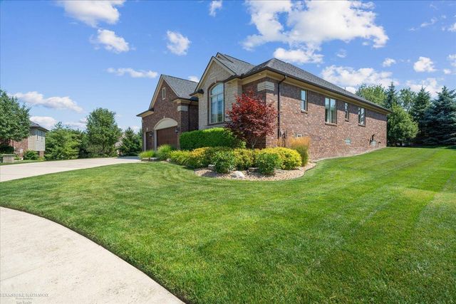 62735 Franklin Park Drive, Washington, MI 48094