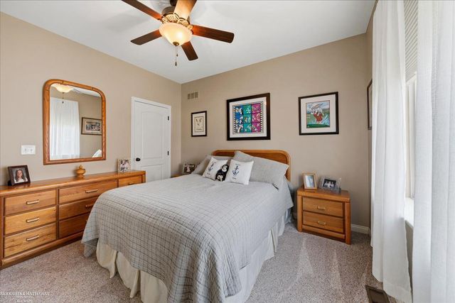 62735 Franklin Park Drive, Washington, MI 48094