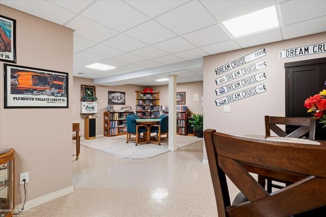 62735 Franklin Park Drive, Washington, MI 48094