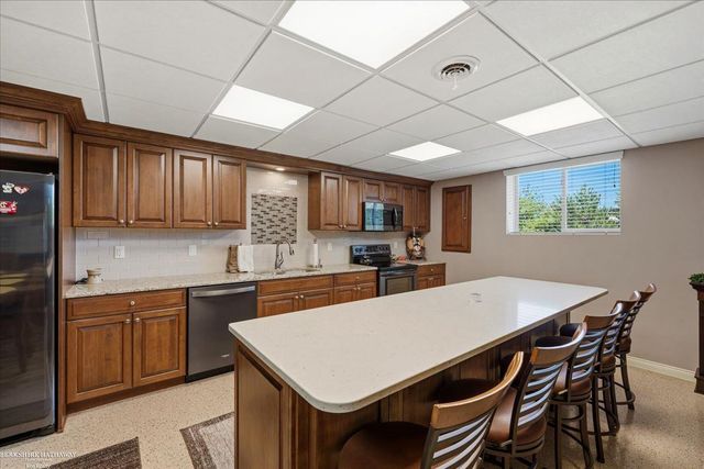 62735 Franklin Park Drive, Washington, MI 48094