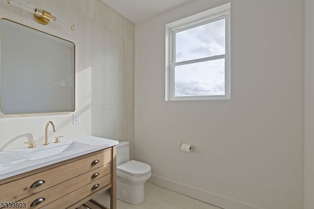 1 Railroad Ave, B3 B3, Avon-by-the-sea Boro, NJ 07717