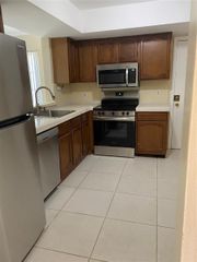 3340 BEAU RIVAGE Drive 104, Pompano Beach, FL 33064