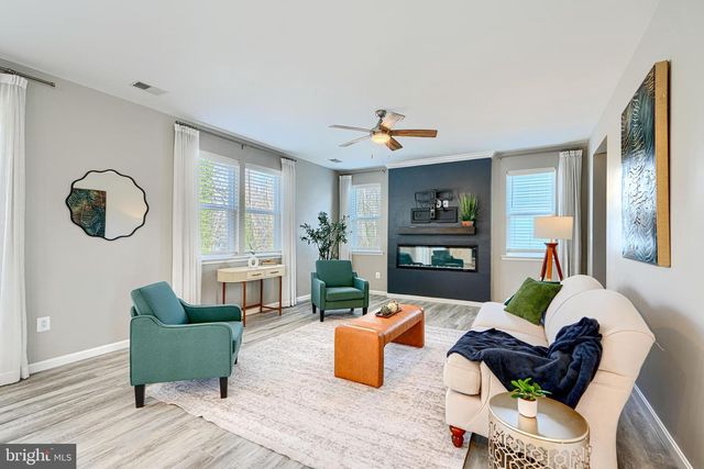 1916 SUE AVE, Essex, MD 21221