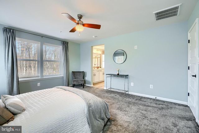 1916 SUE AVE, Essex, MD 21221