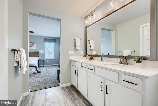 1916 SUE AVE, Essex, MD 21221