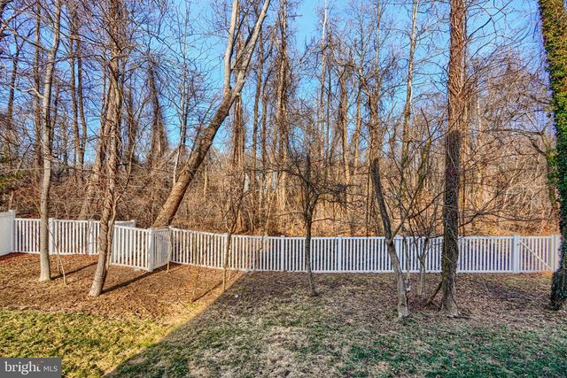 1916 SUE AVE, Essex, MD 21221