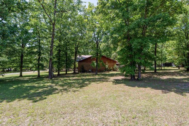 4 W Plantation Drive, Heber Springs, AR 72543